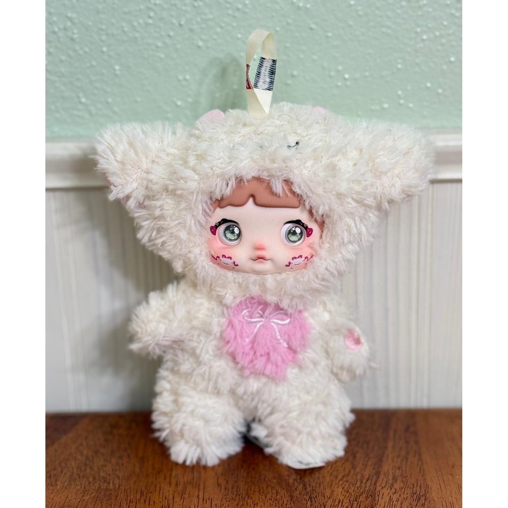 Nommi Loveliness Never Ends Vinyl Face Plush Creamy Sheep Eye Changing Poseable